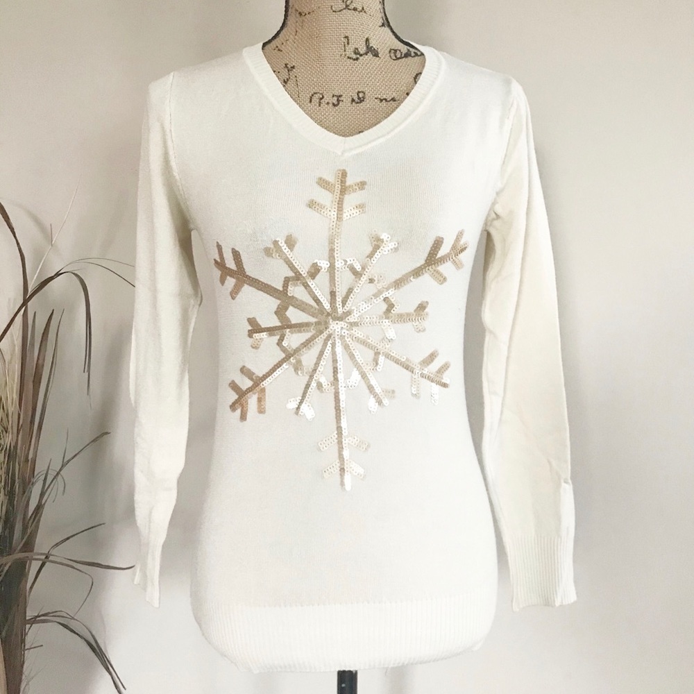 Snowflake Dreams sweater